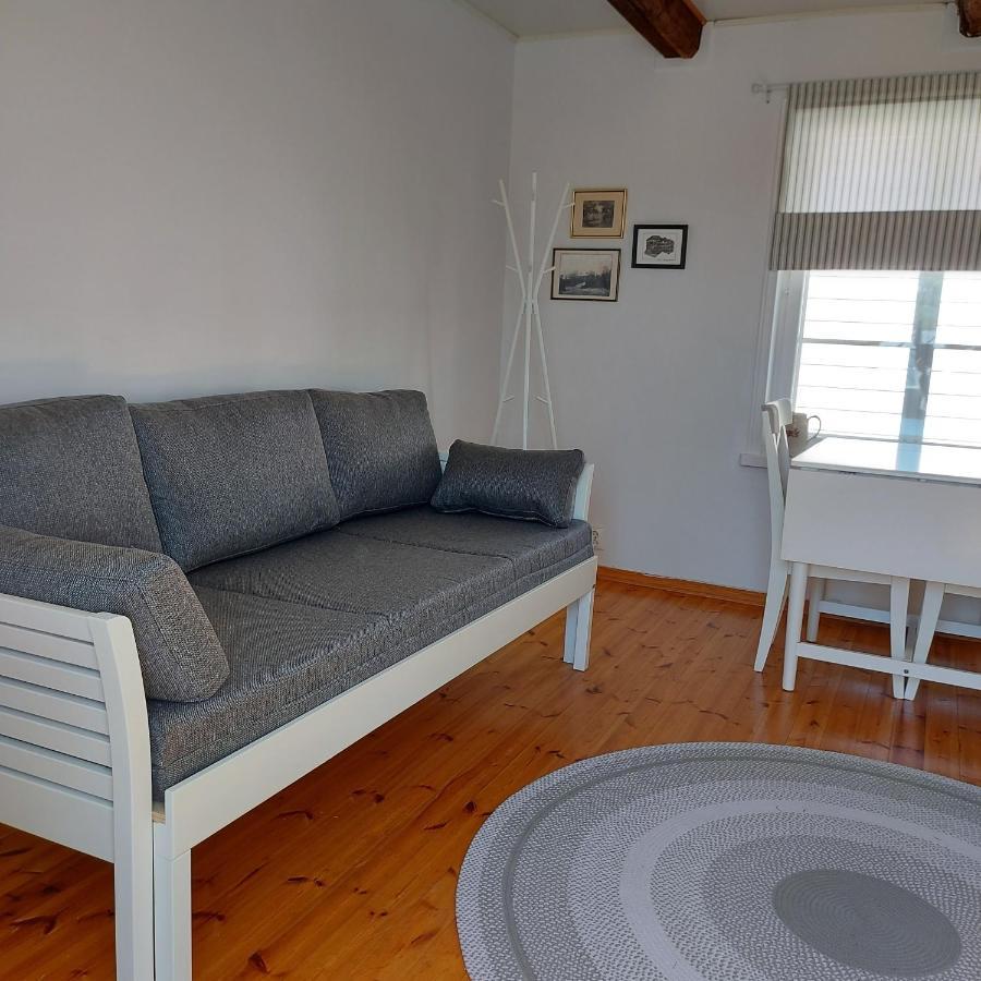 Piispan Majatalo, Pieni Erillistalo Hotel Porvoo Luaran gambar