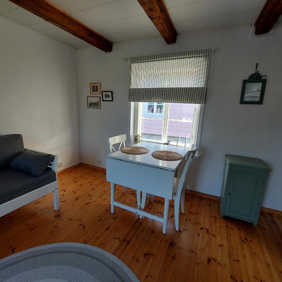 Piispan Majatalo, Pieni Erillistalo Hotel Porvoo Luaran gambar